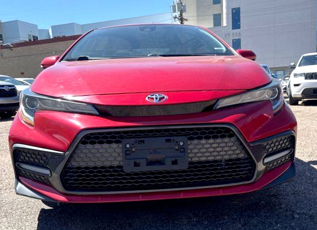 View vehicle photo 3