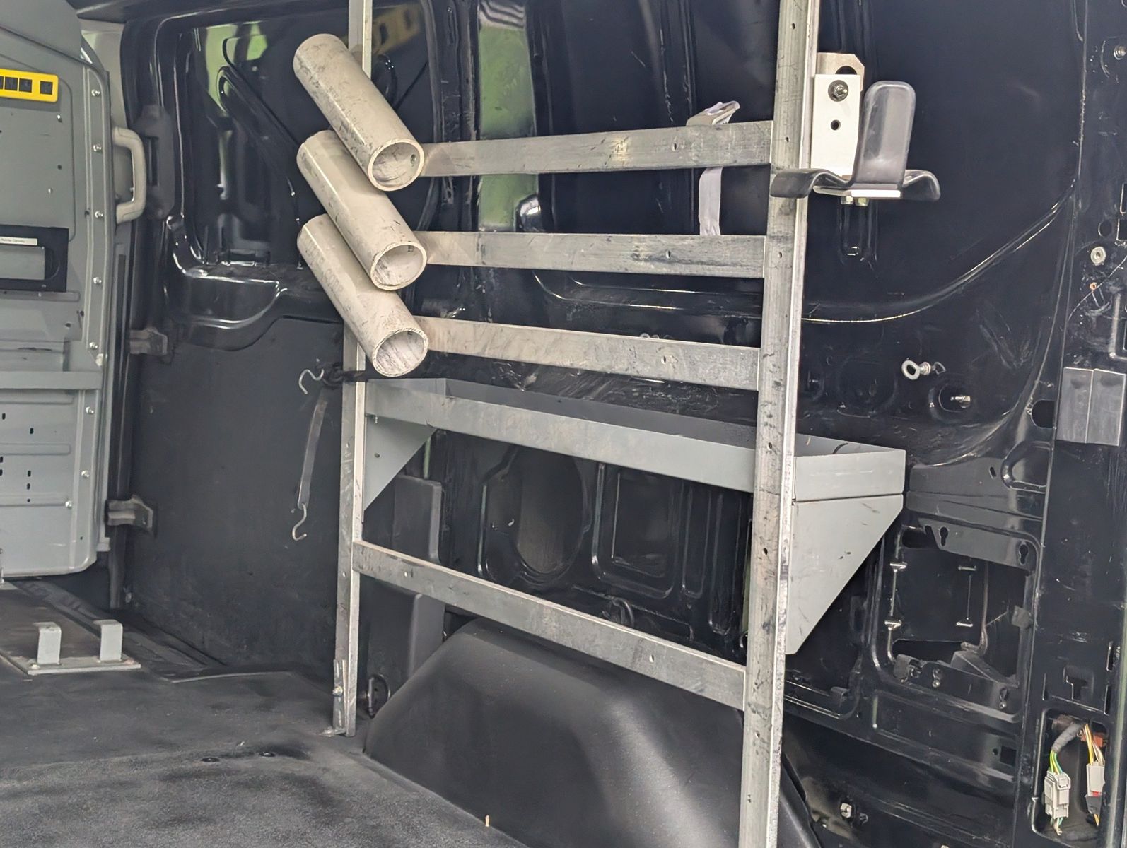 2018 Ford Transit-150 61