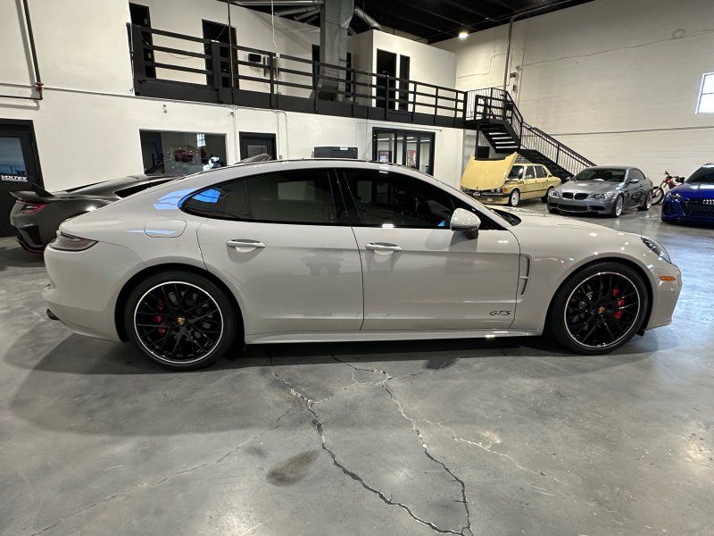 2023 Porsche Panamera GTS, photo 6