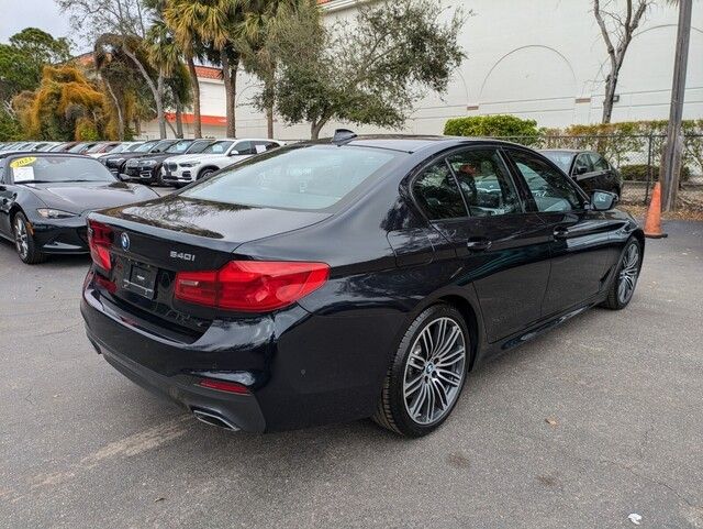 2019 BMW 5 Series 540i photo 6