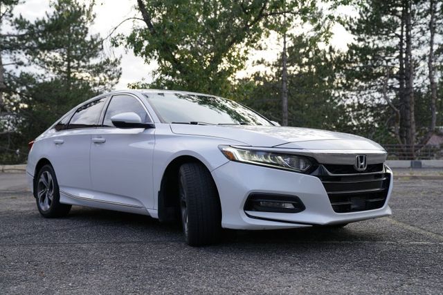White 2018 Honda Accord Sedan Front-Wheel Drive Automatic