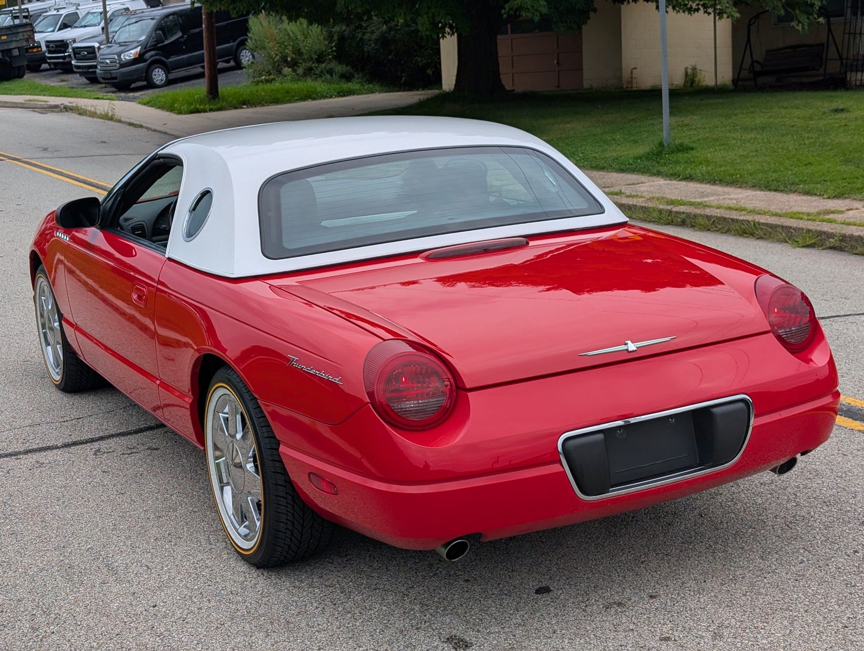 2002 Ford Thunderbird 120