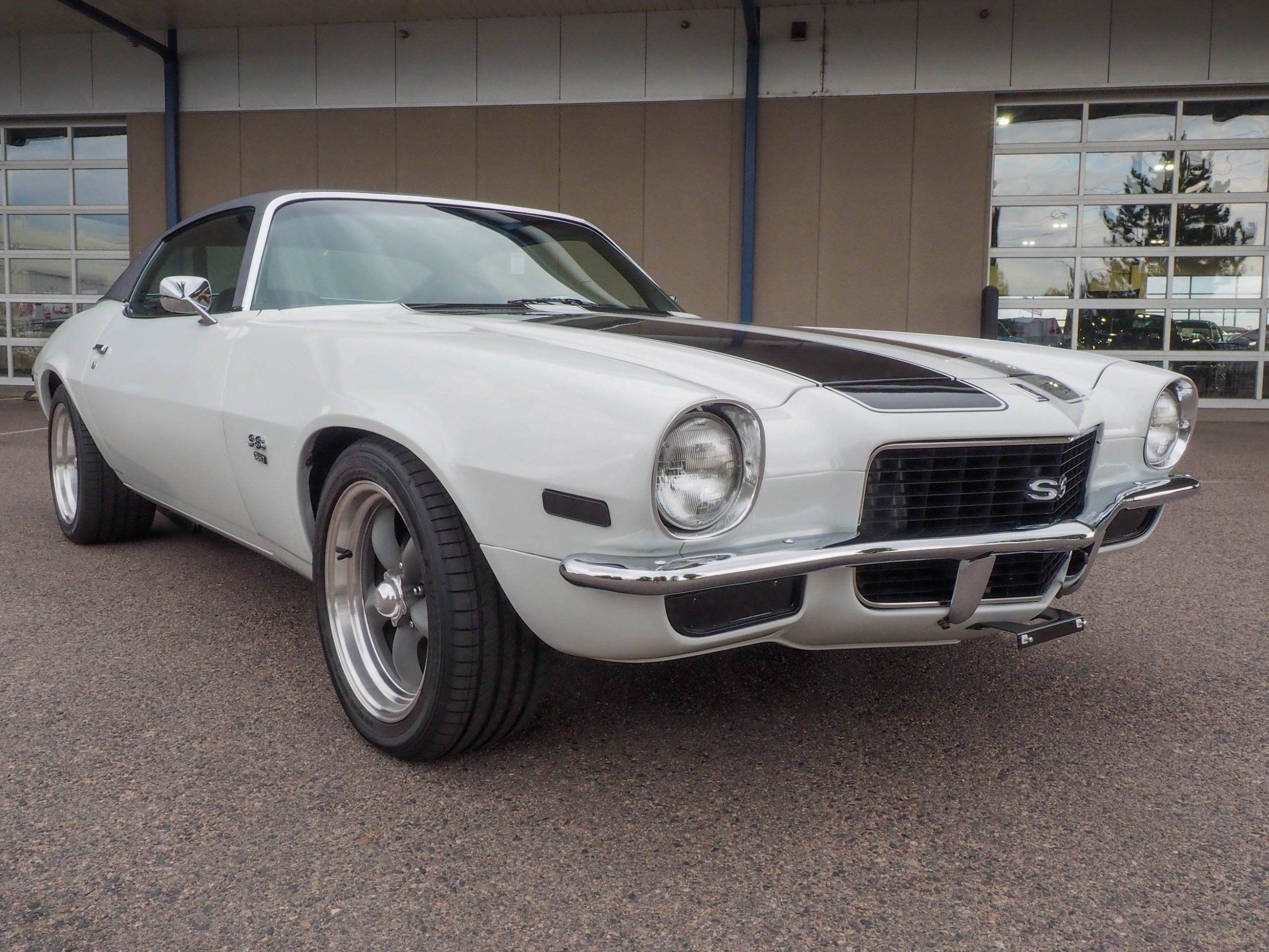 1970 Chevrolet Camaro White 350