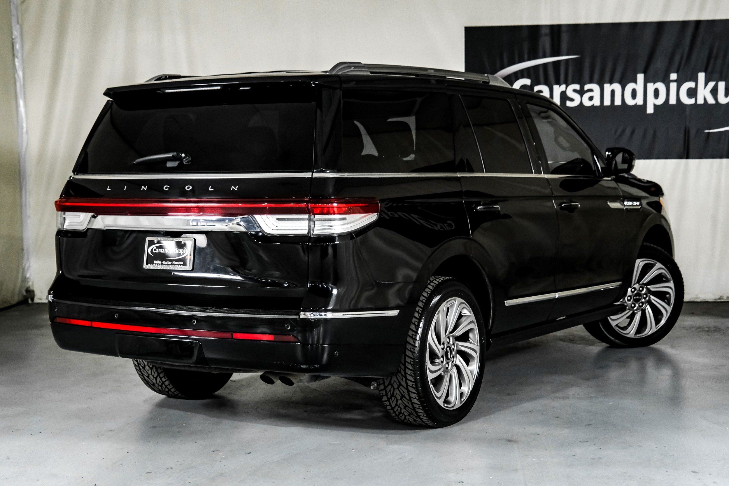 2024 Lincoln Navigator Reserve photo 4