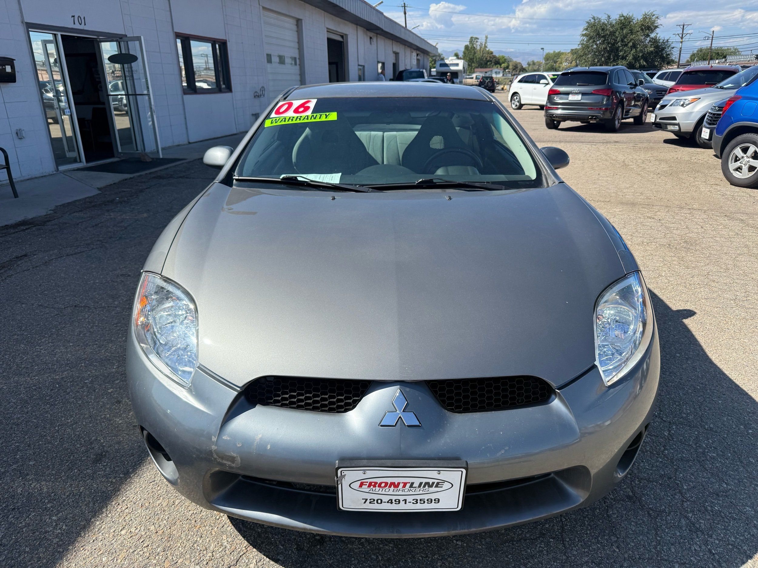 2006 Mitsubishi Eclipse GS photo 2