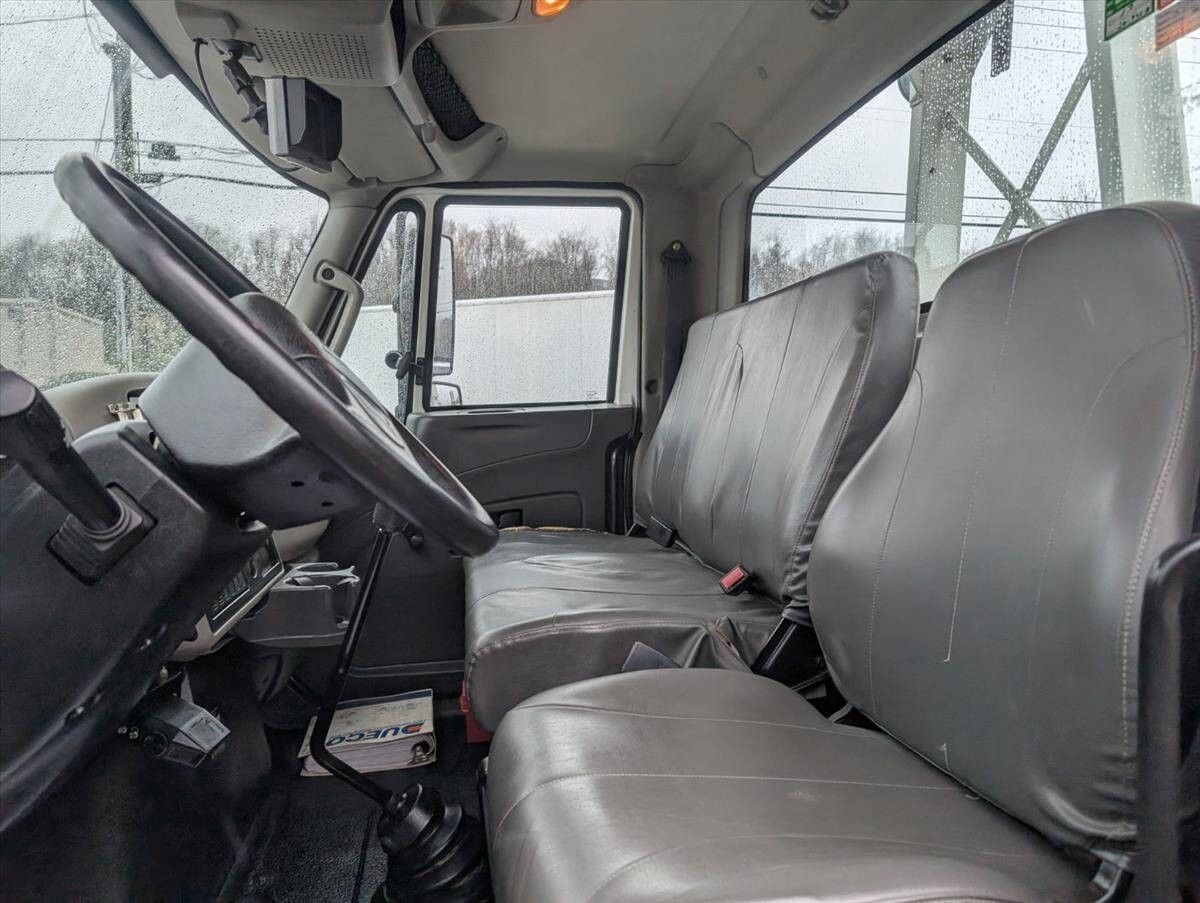 2011 International DuraStar 4300 80