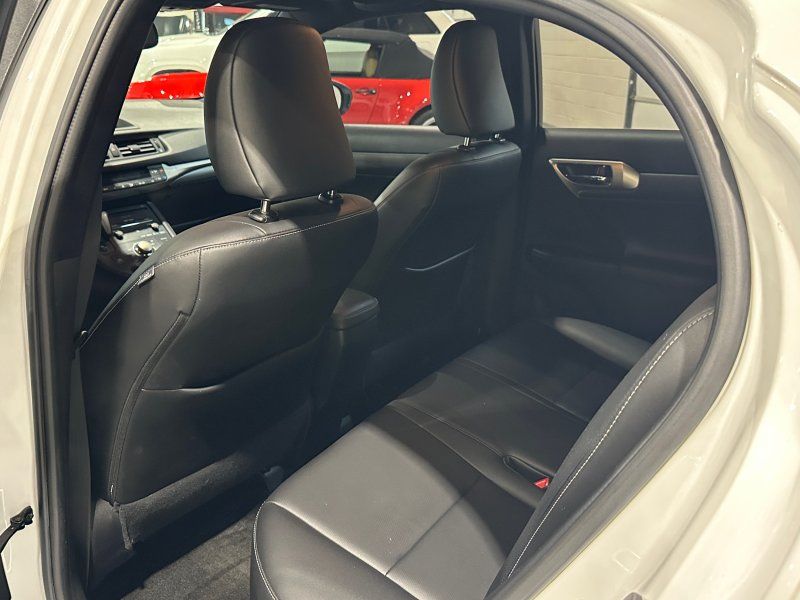 2015 LEXUS CT2 Base, photo 13