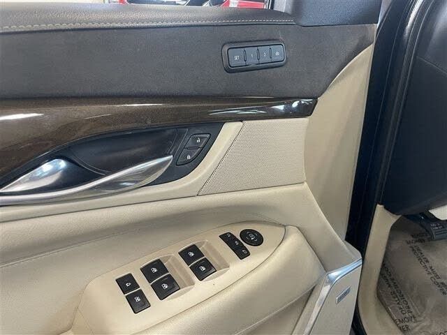 2020 Cadillac Escalade Luxury - Photo 13