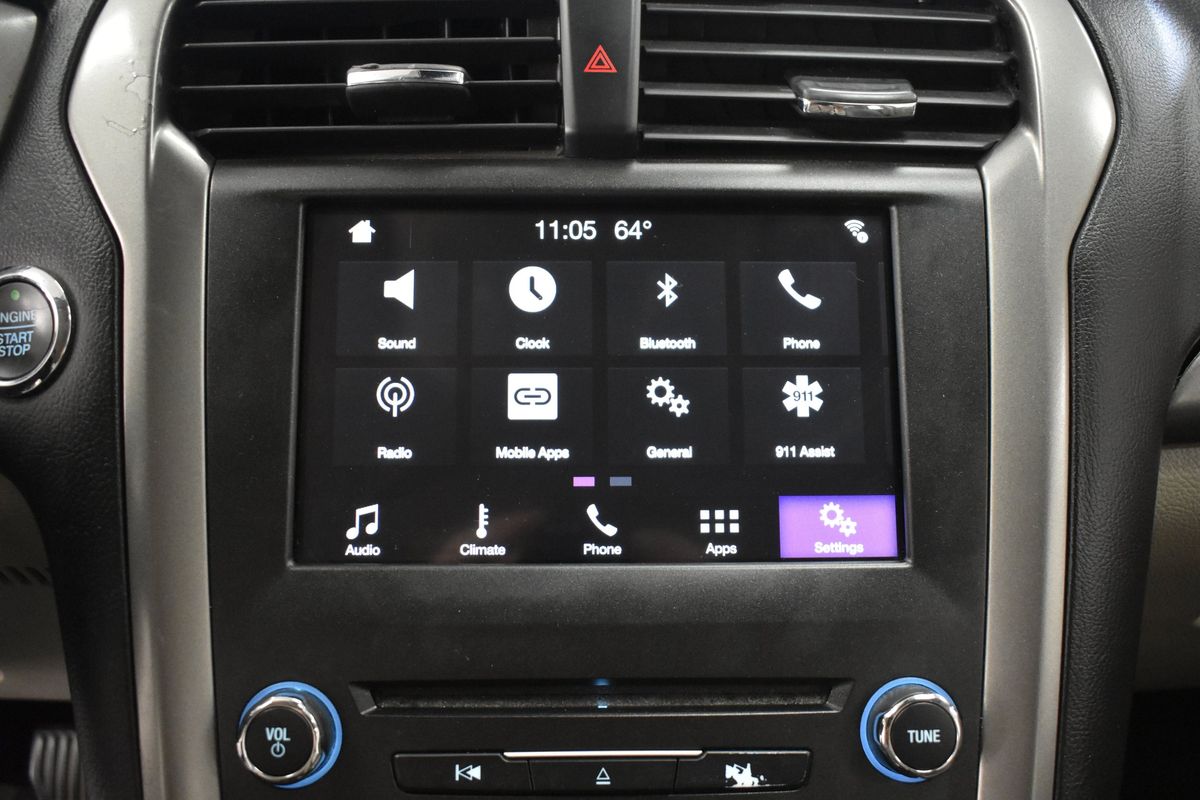 2017 Ford Fusion Hybrid SE