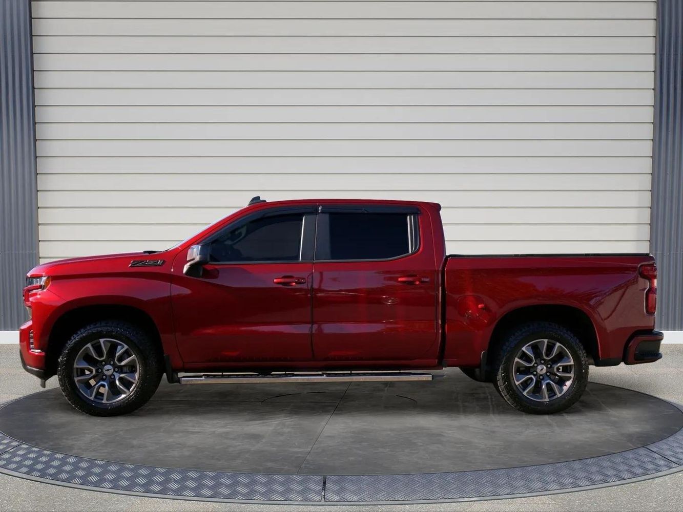 2021 Chevrolet Silverado 1500 RST photo 4