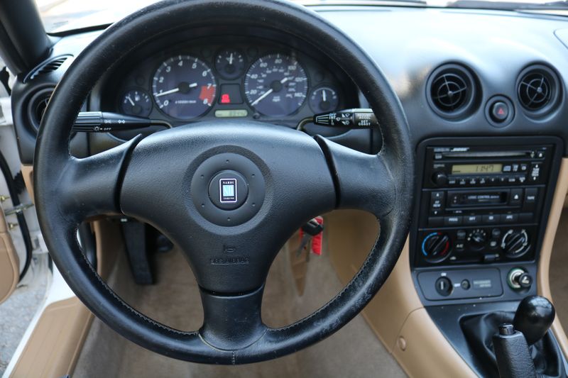 1999 Mazda Miata MX-5 | Victory Motors of Colorado