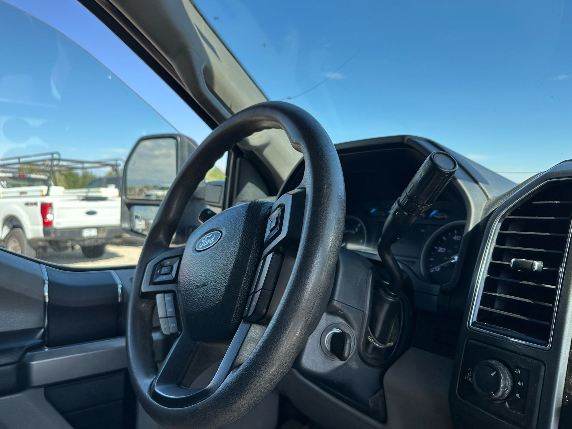 2022 Ford F-250 XLT photo 17