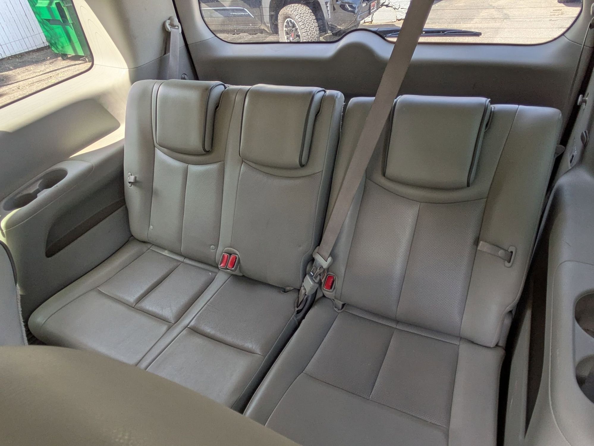 2012 Nissan Quest SV - Photo 12