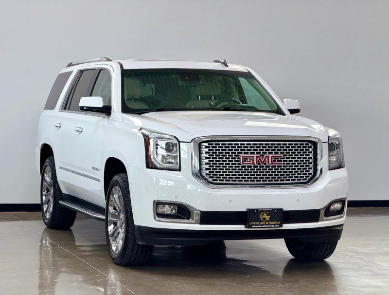 2015 GMC Yukon Denali's photo
