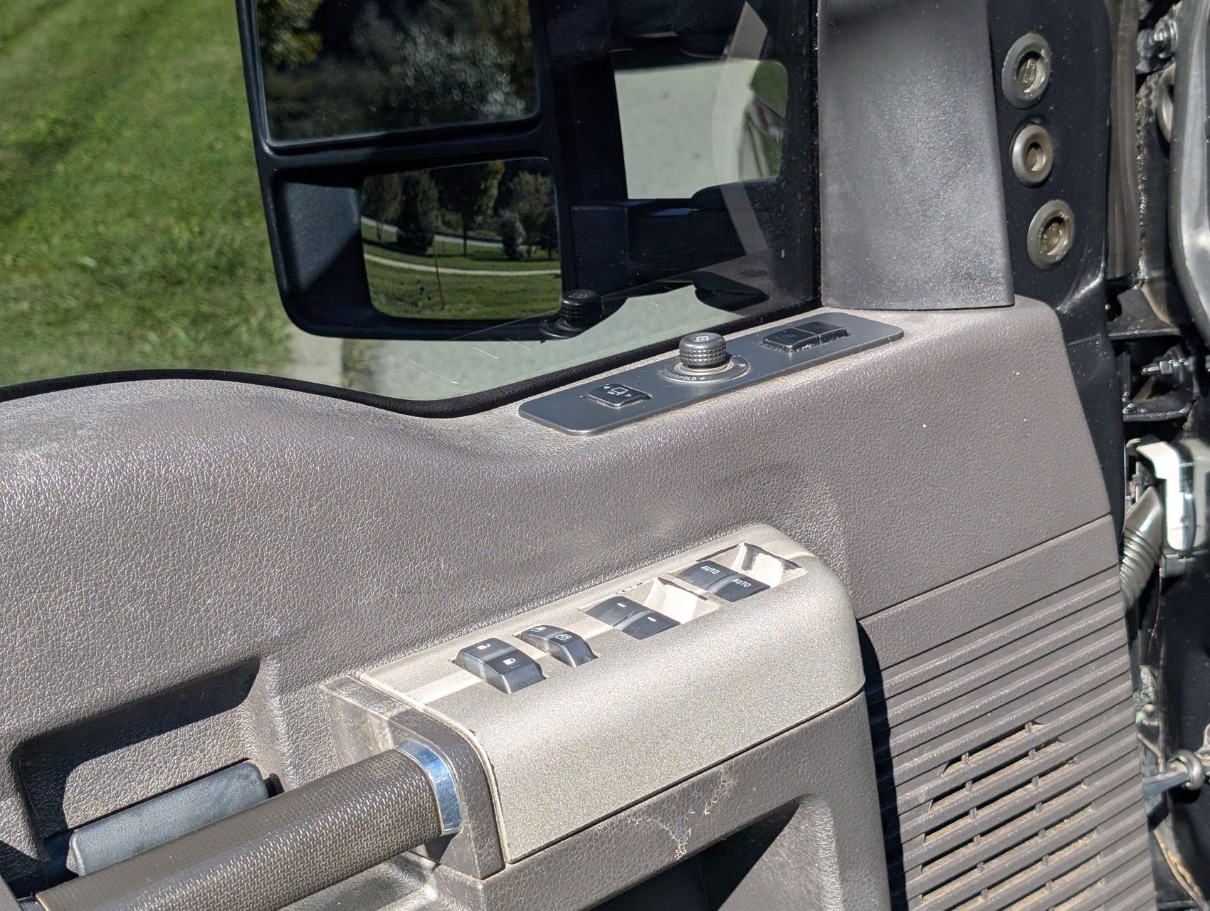 2015 Ford F-350 61