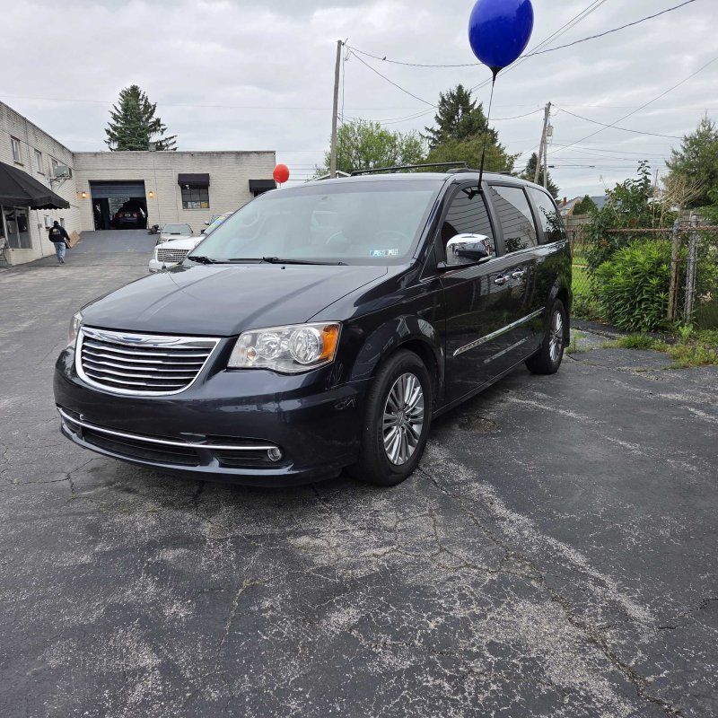 2012 Dodge Grand Caravan SXT's photo
