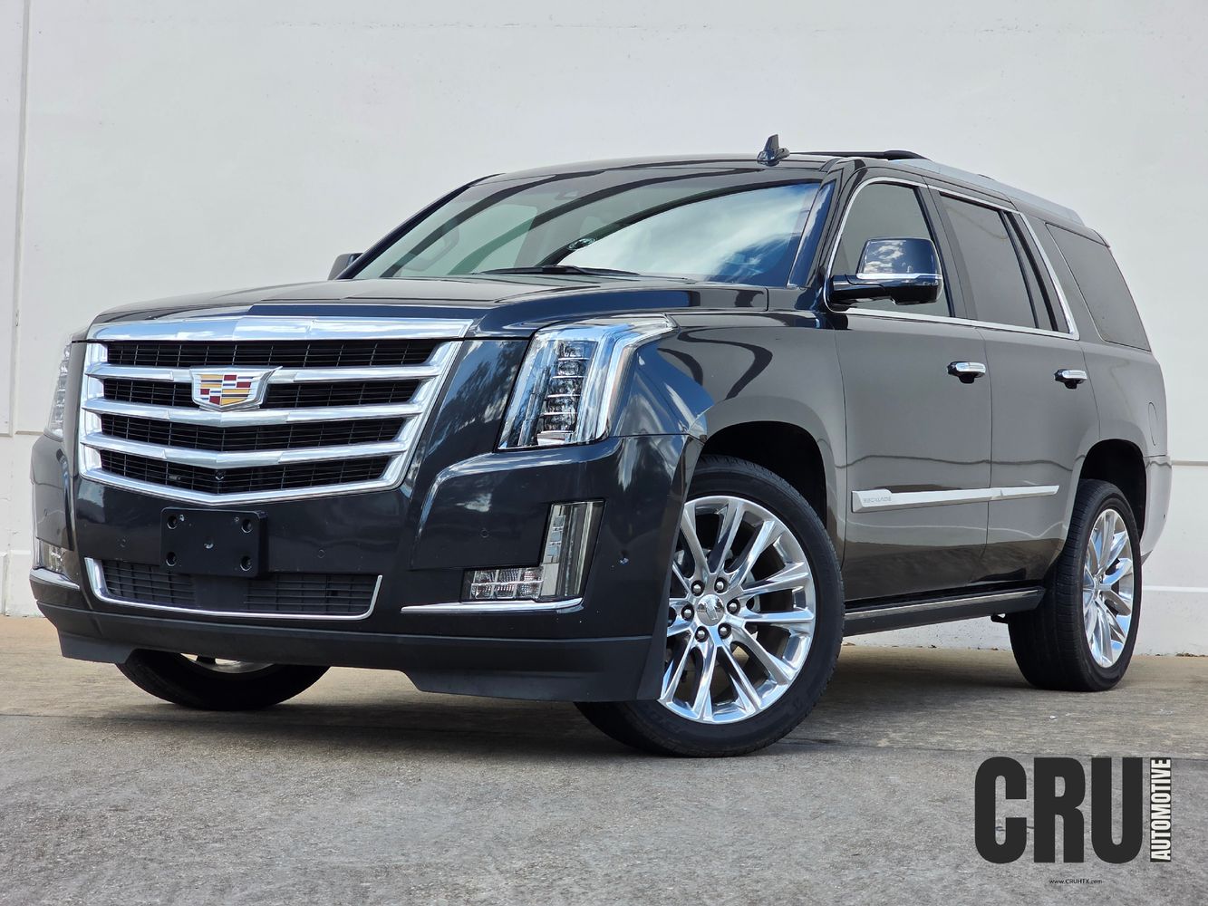 2019 Cadillac Escalade Premium Luxury's photo
