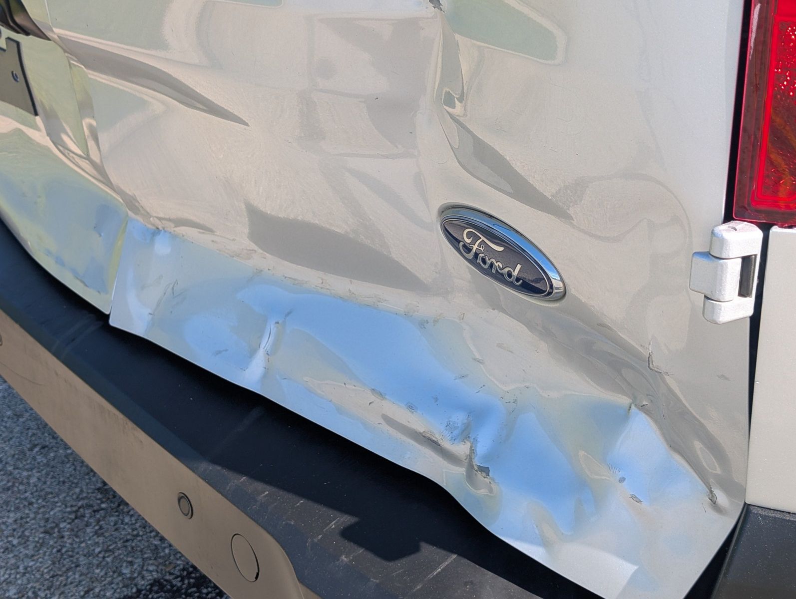 2021 Ford Transit Connect 32