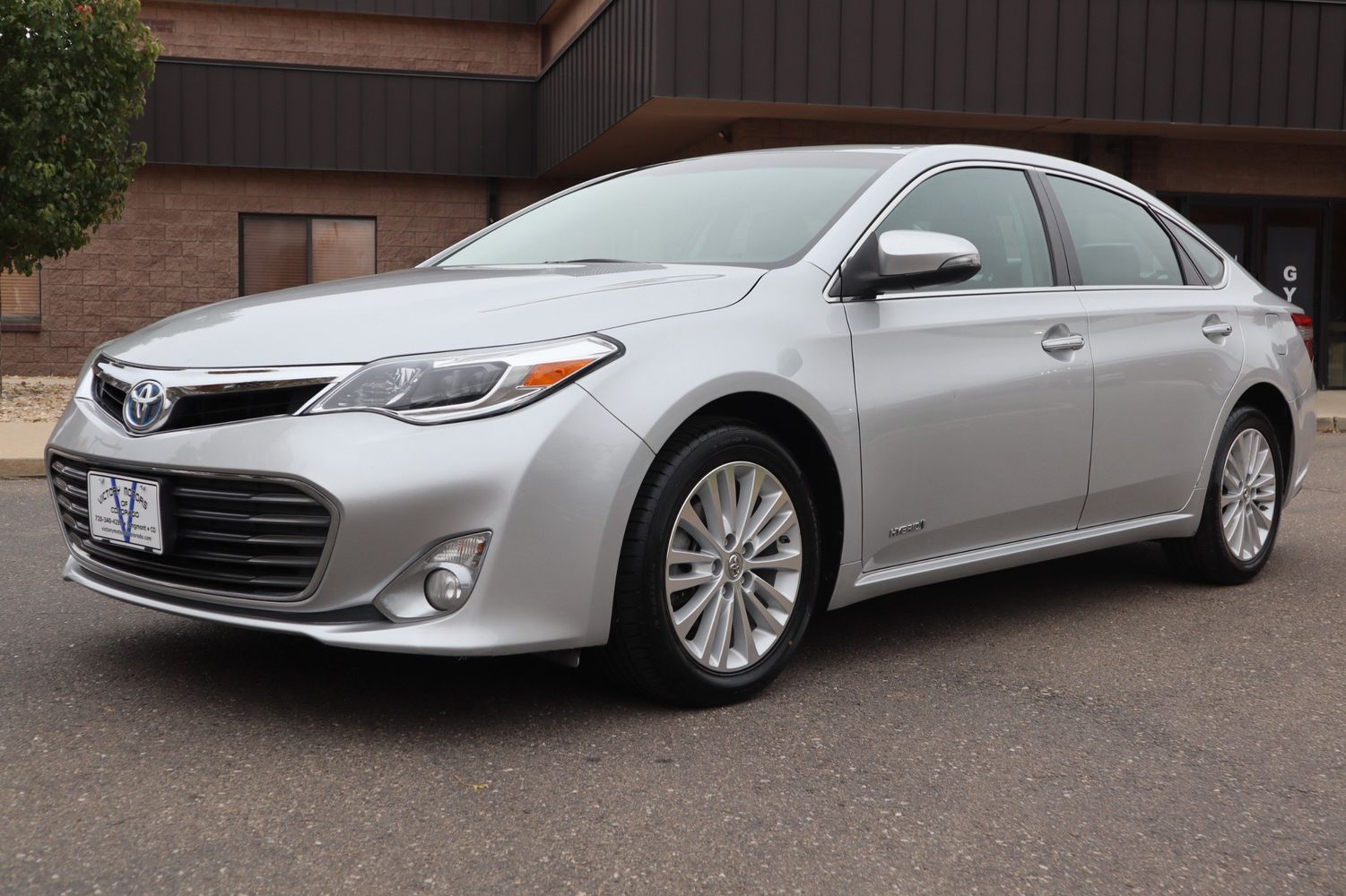 2013 Toyota Avalon Hybrid XLE Touring | Victory Motors of Colorado