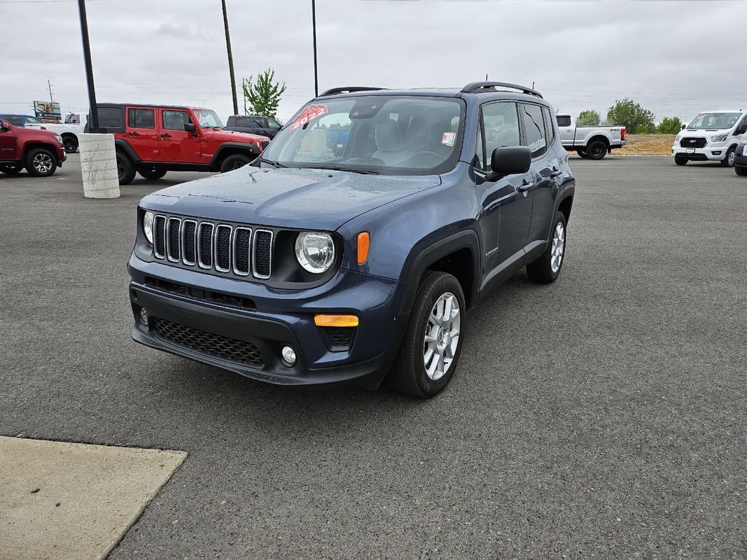 2022 Jeep Renegade North 4WD's photo