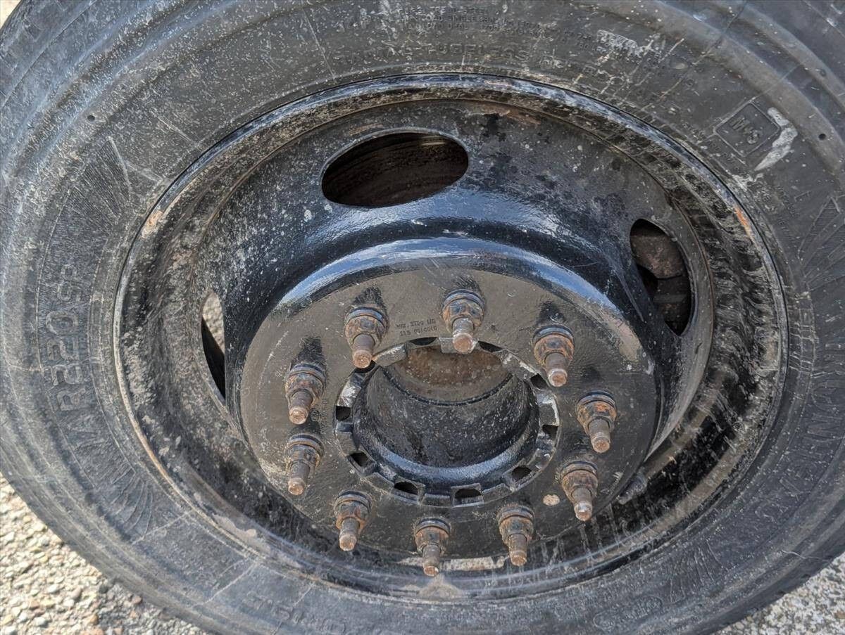 2005 Ford F-450 Super Duty 28