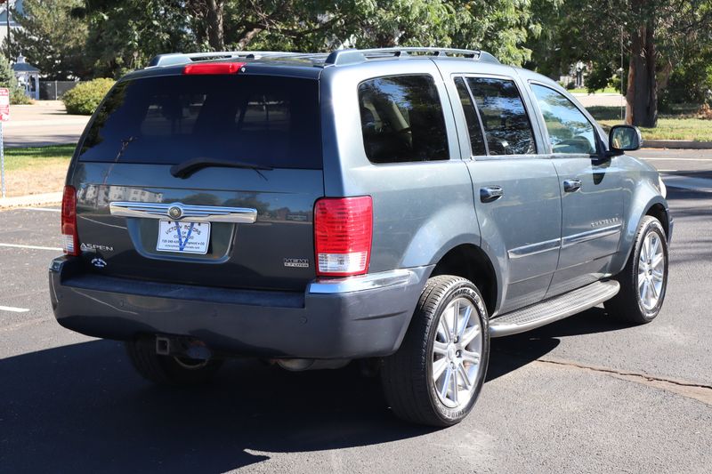 2007 Chrysler Aspen Limited | Victory Motors of Colorado