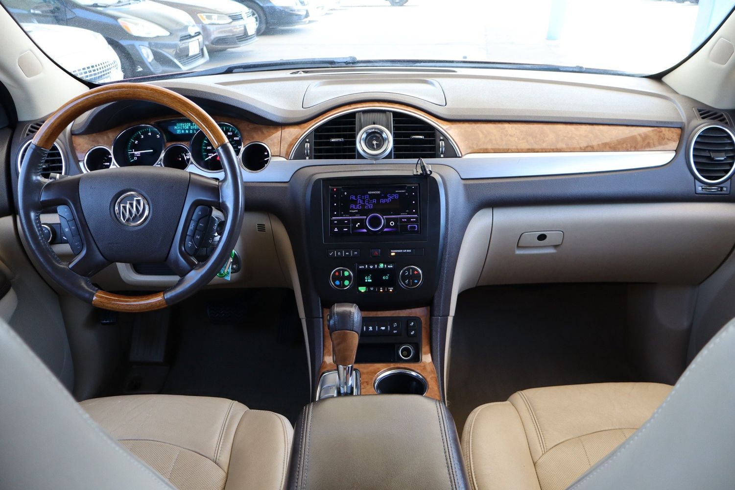 Interior 2010 Buick Enclavenull