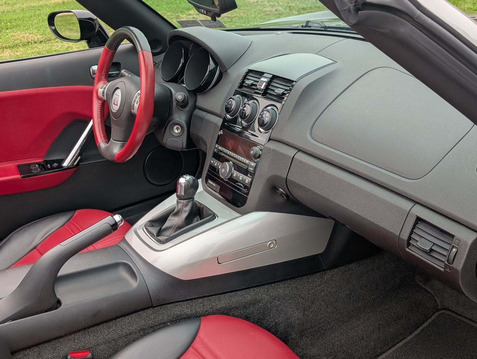 2007 Saturn Sky 45