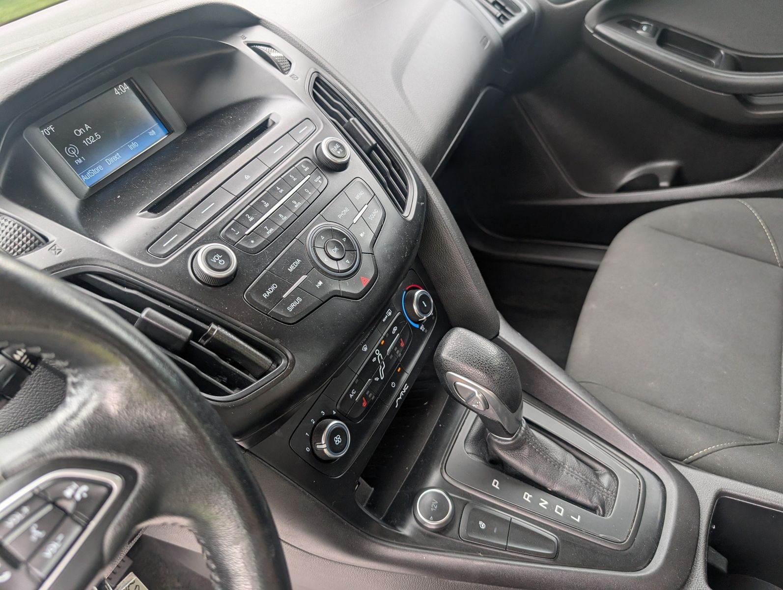 2017 Ford Focus 98
