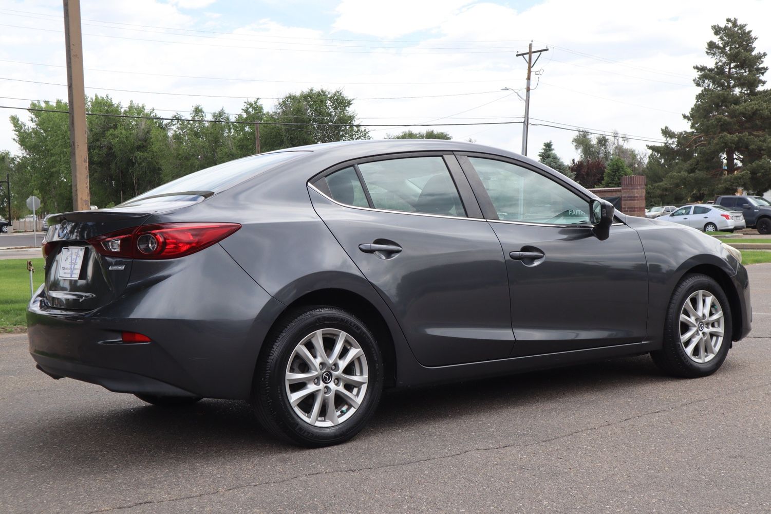 2014 Mazda Mazda3 i Touring Victory Motors of Colorado