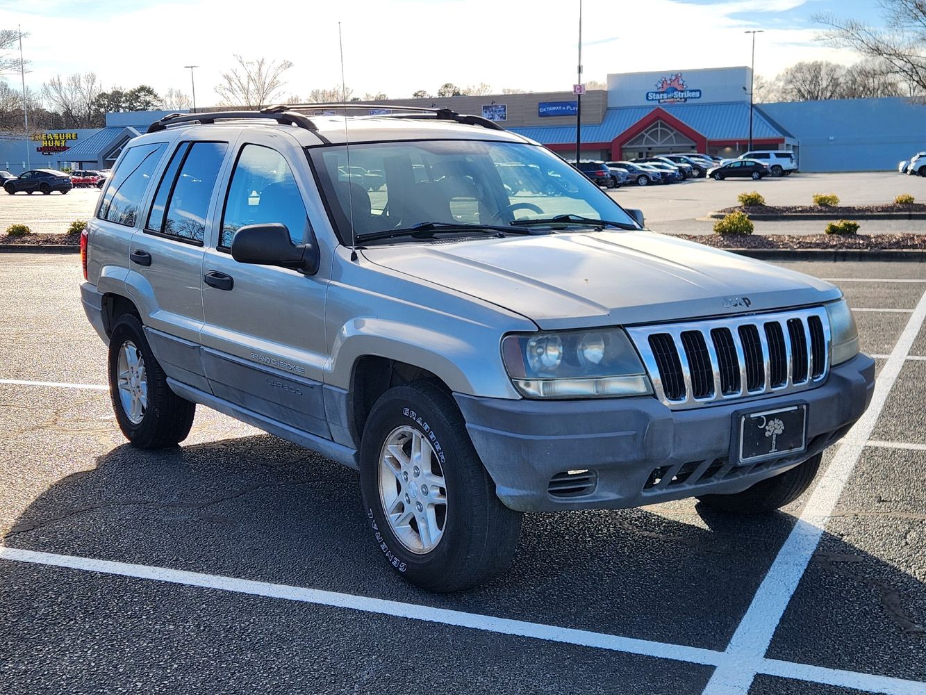 2003 Jeep Grand Cherokee LAREDO's photo
