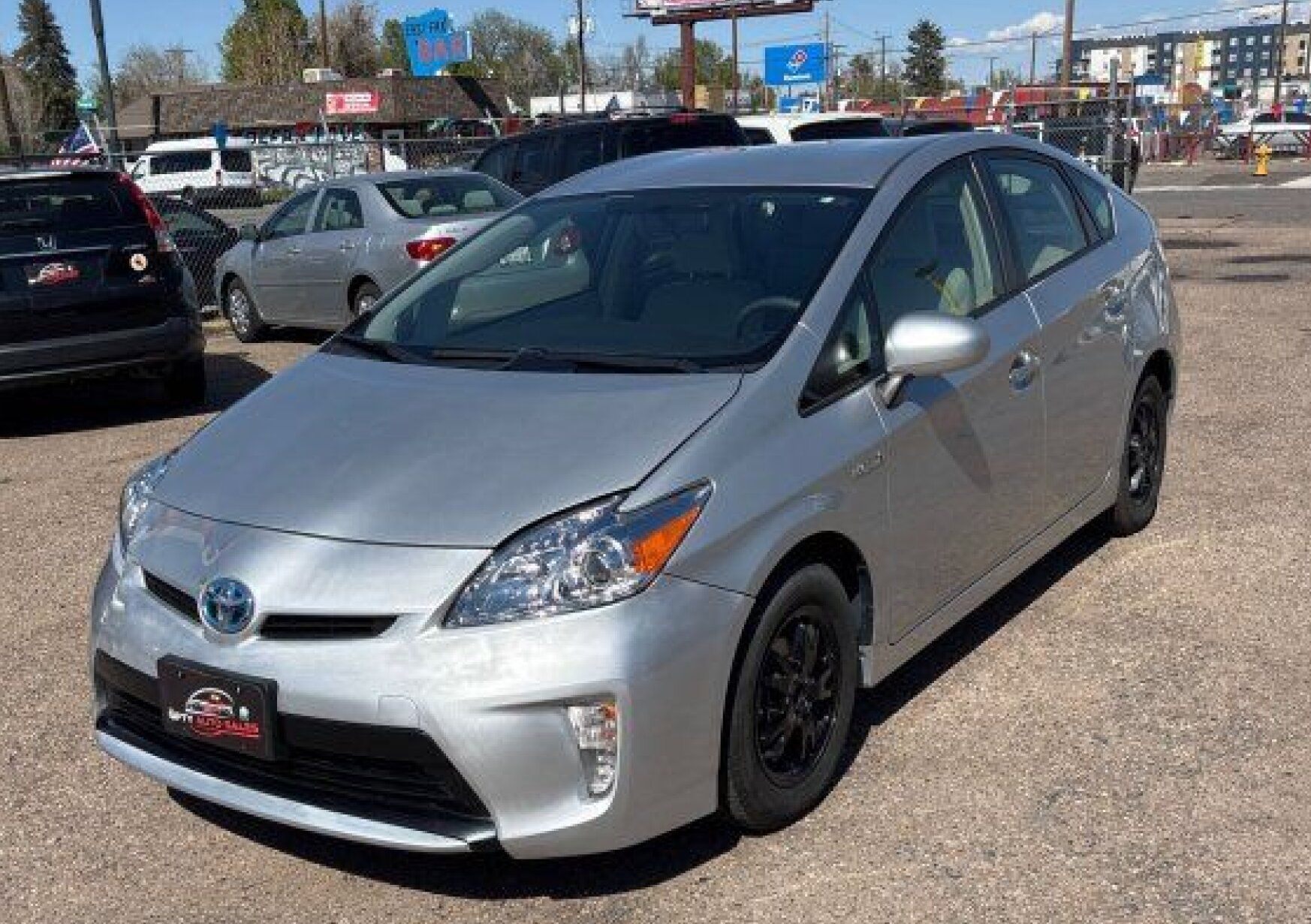 2015 Toyota Prius Two's photo
