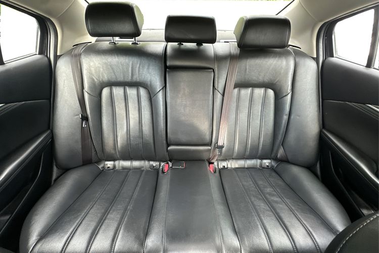 2021 Mazda Mazda6 Touring photo 13
