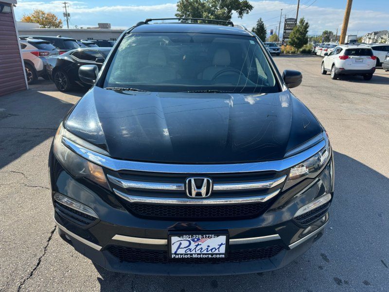 2016 Honda Pilot LX photo 8