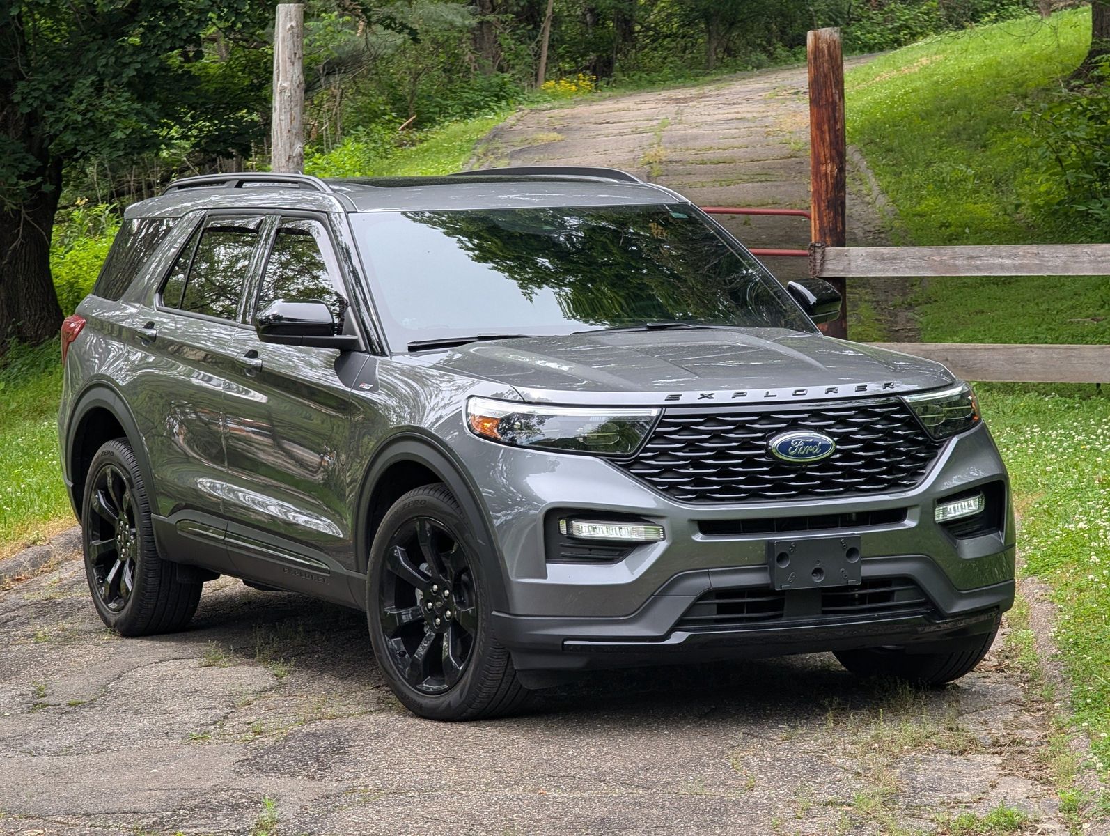 2024 Ford Explorer 8