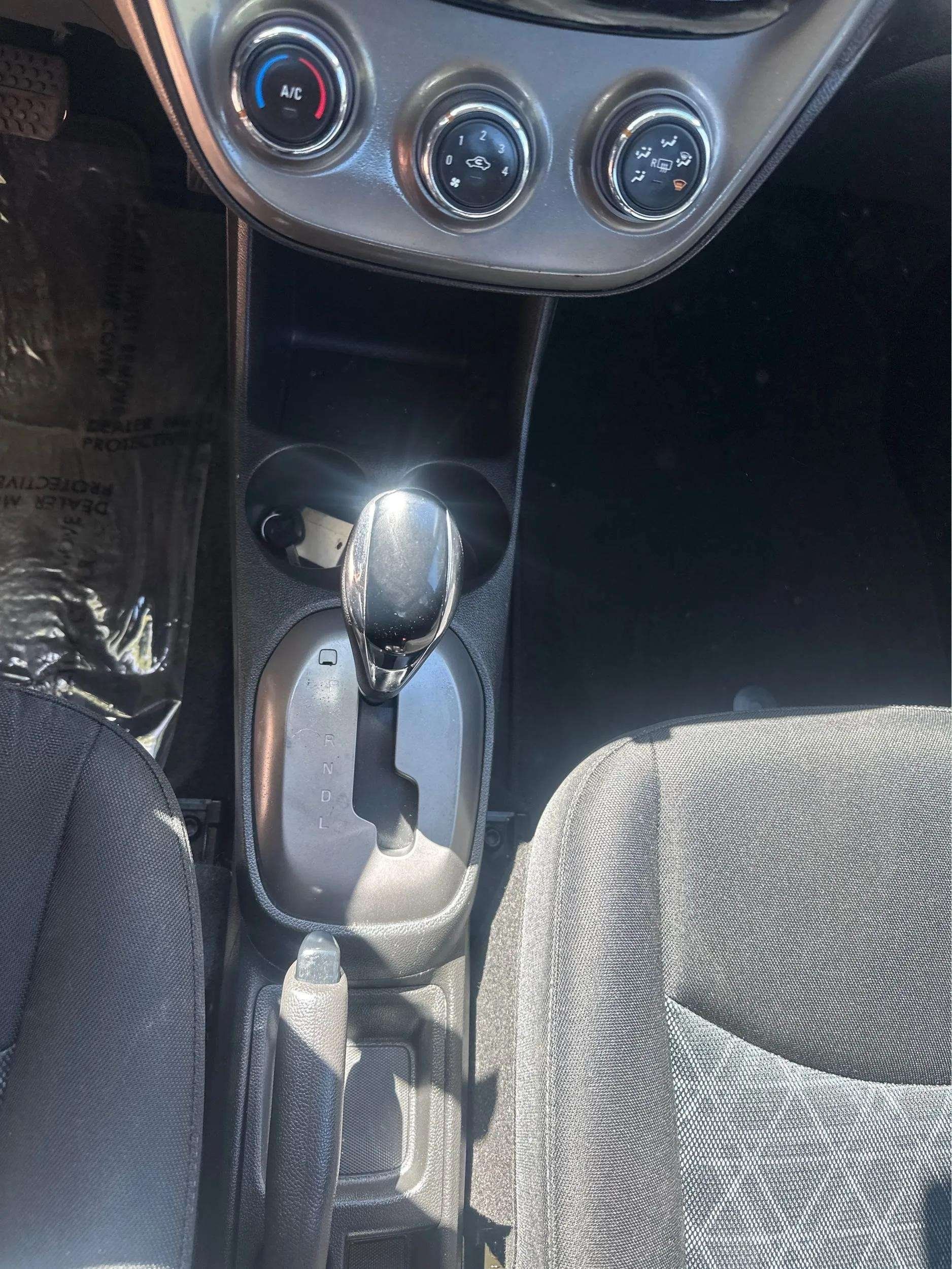 2022 Chevrolet Spark LS - Photo 18