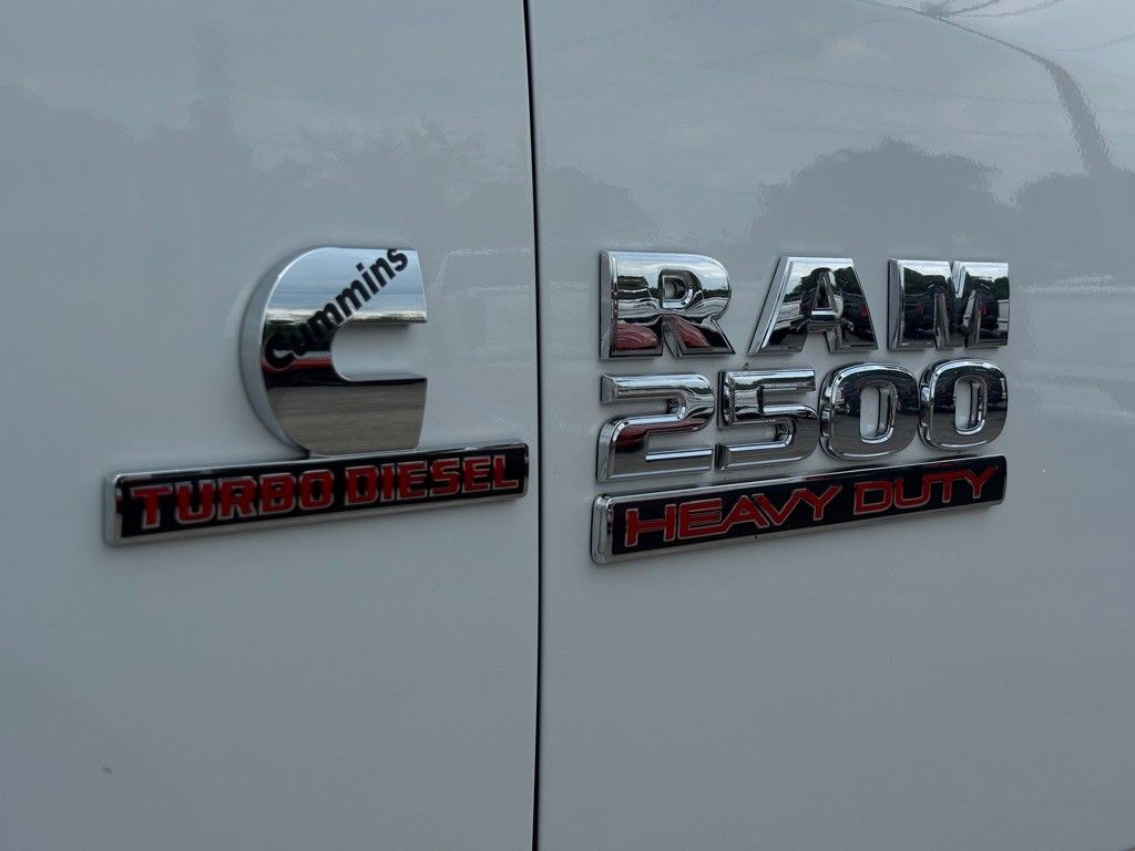 2017 Ram 2500 ST Tradesman photo 11