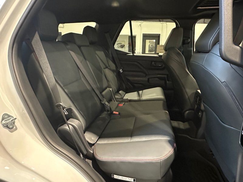 2025 Toyota 4Runner TRD Pro HV, photo 17