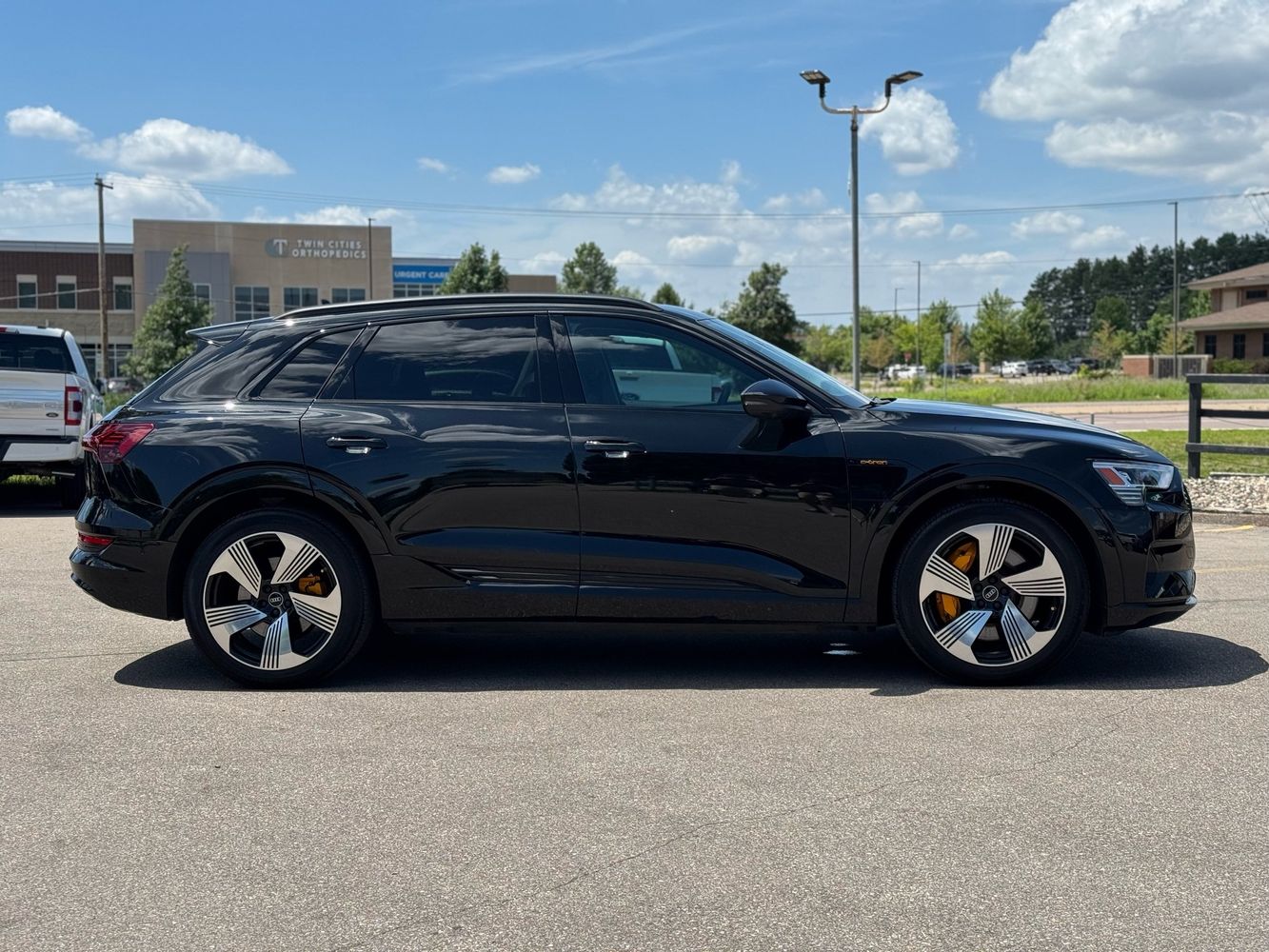 2023 Audi e-tron Premium Plus photo 9