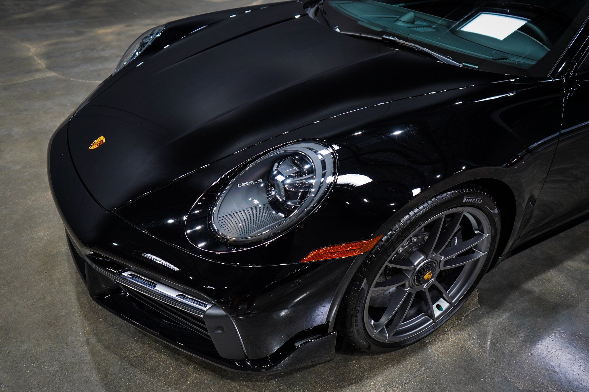 2022 Porsche 911 Turbo S photo 11