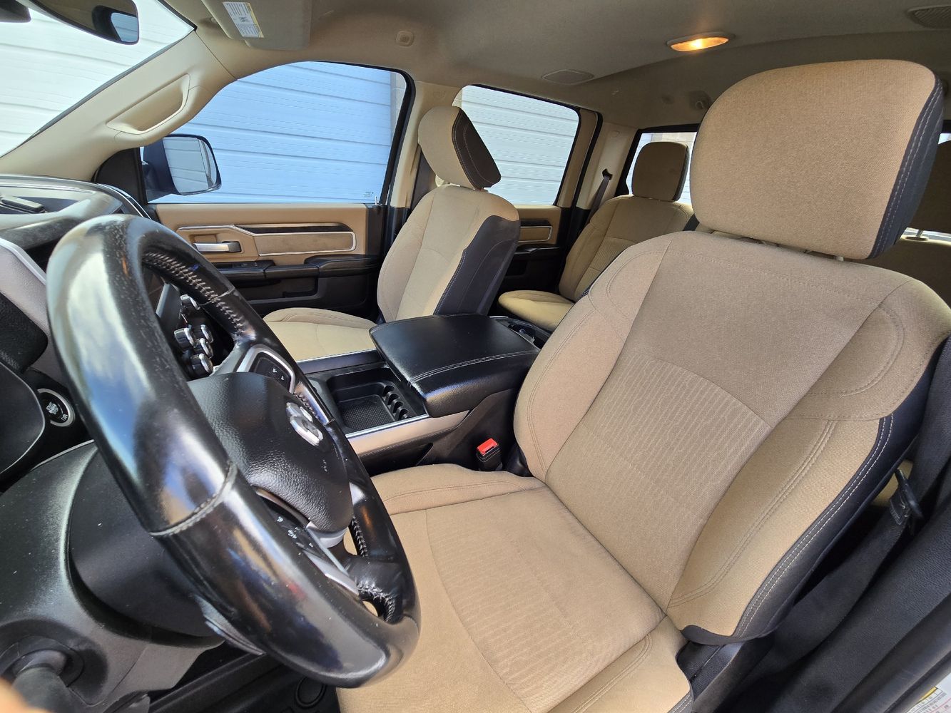 2022 Ram 3500 Big Horn Lone Star photo 24