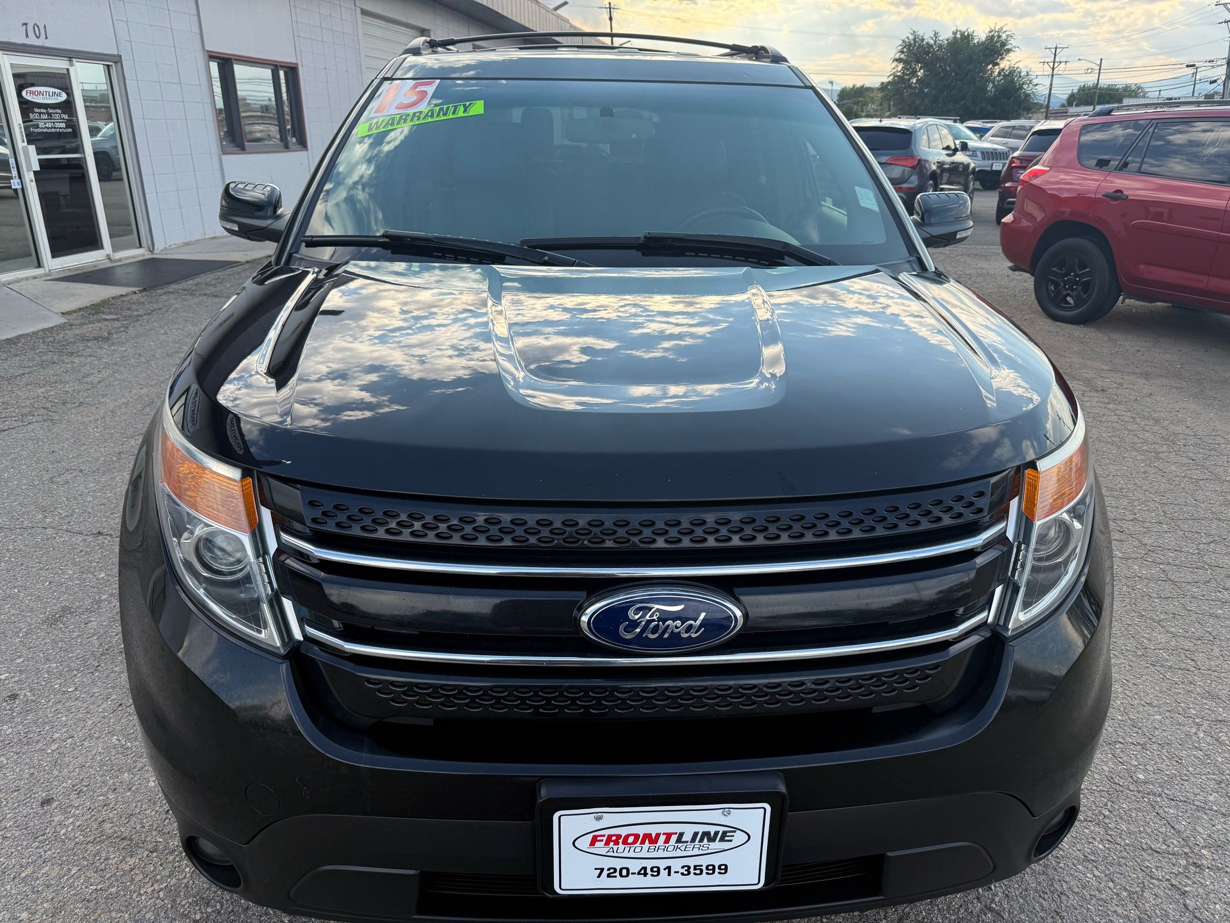 2015 Ford Explorer Limited photo 2