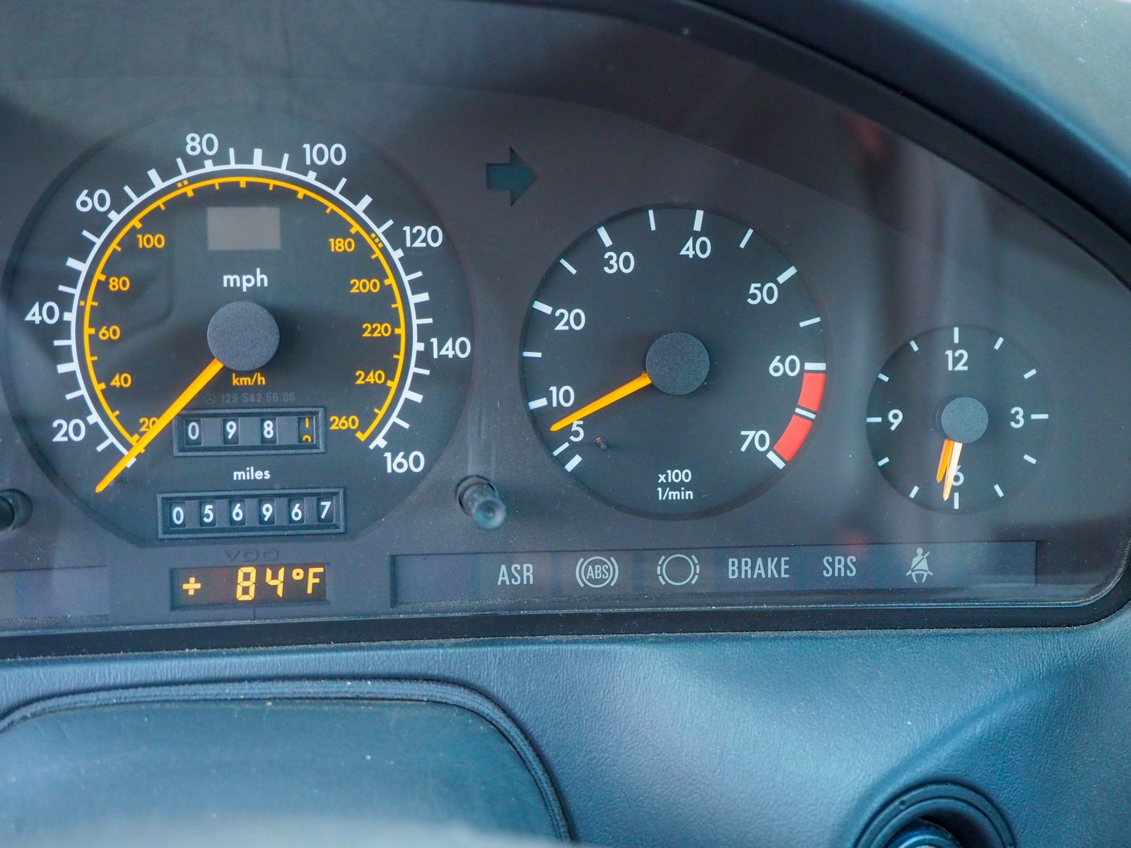 1992 Mercedes-Benz 500-Class 58