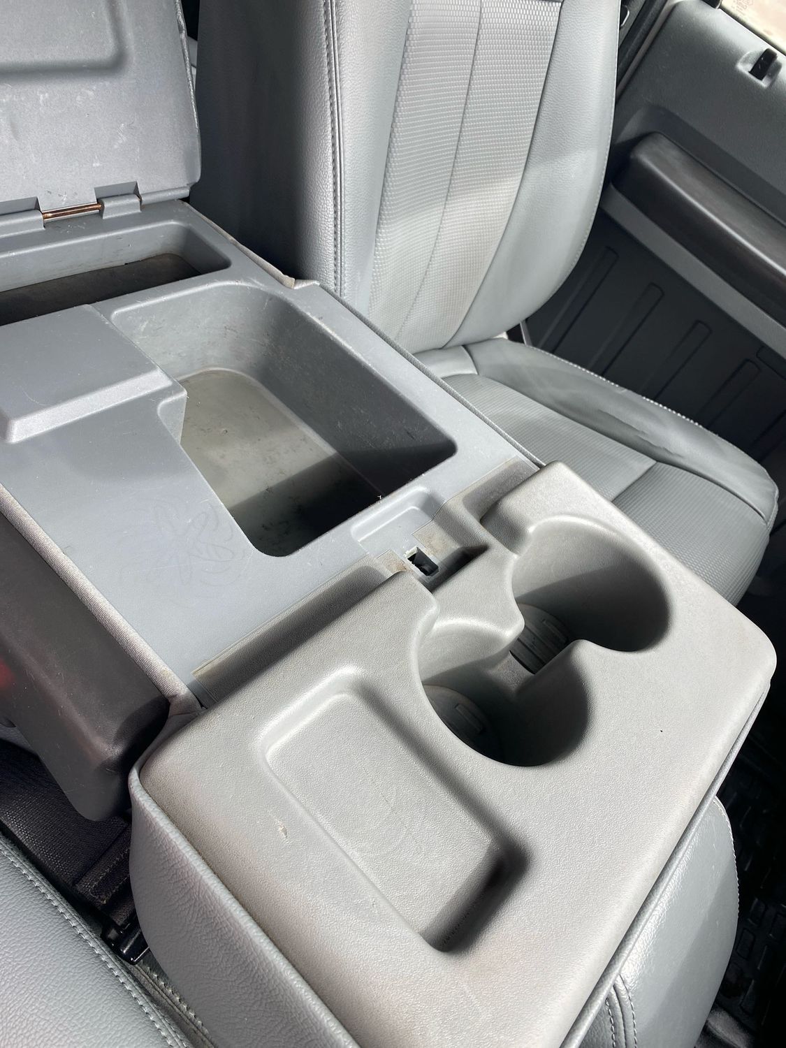 2016 Ford F-350 XL photo 21