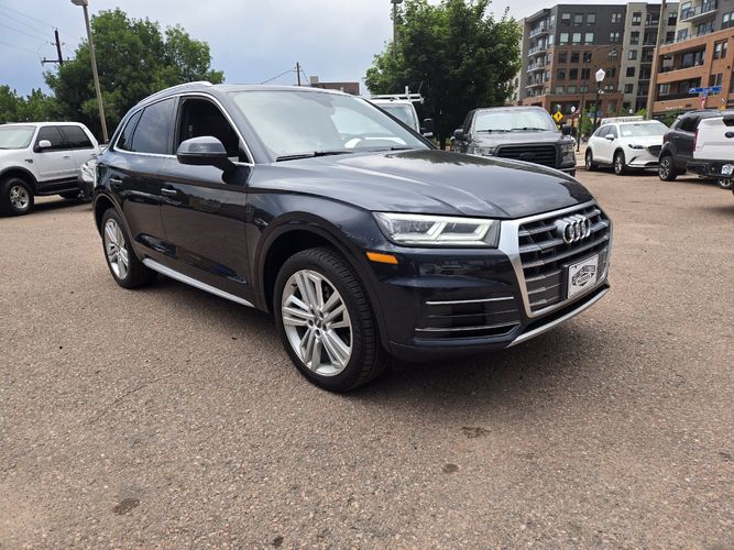 2020 Volkswagen Tiguan SE R-Line Black photo 42