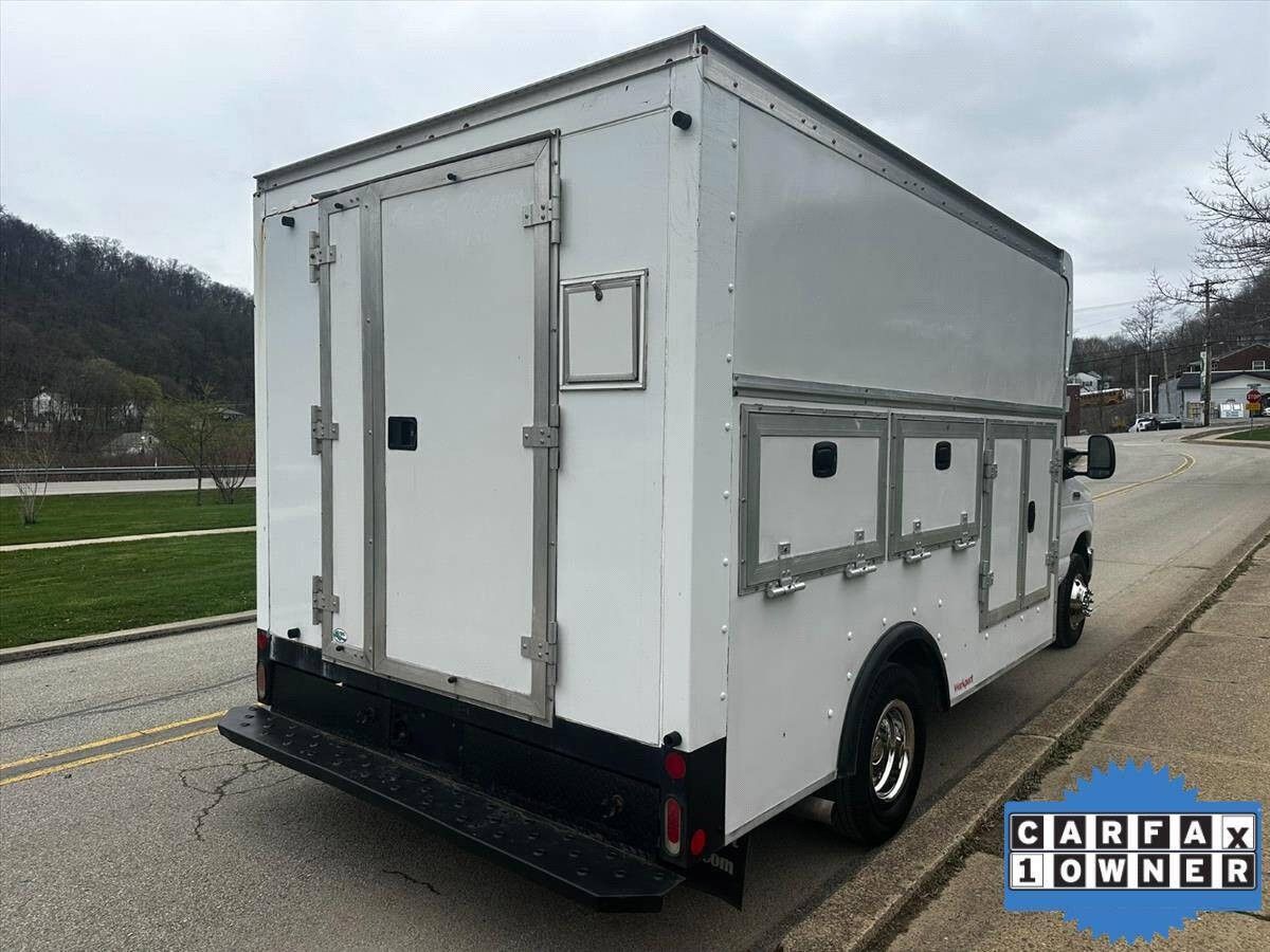 2017 Ford E-Series 7