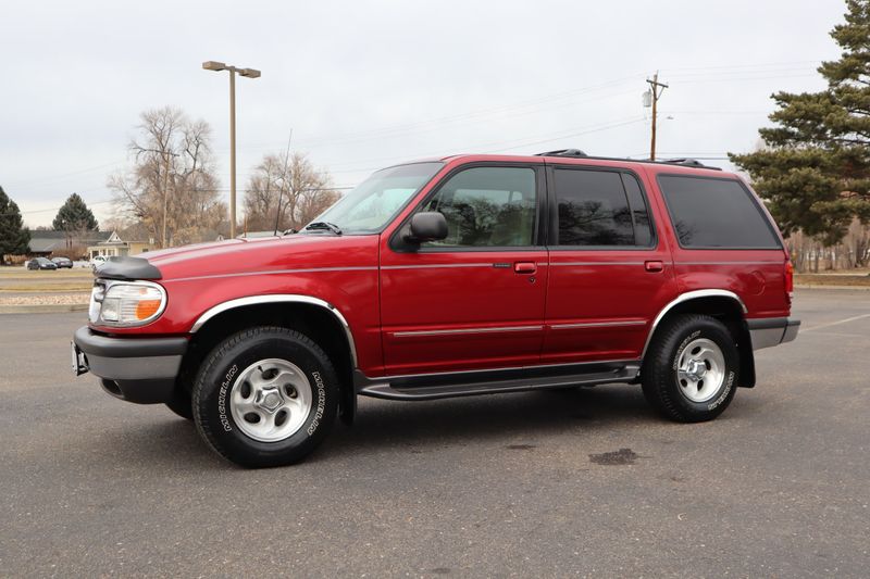 1998 Ford Explorer XLT | Victory Motors of Colorado