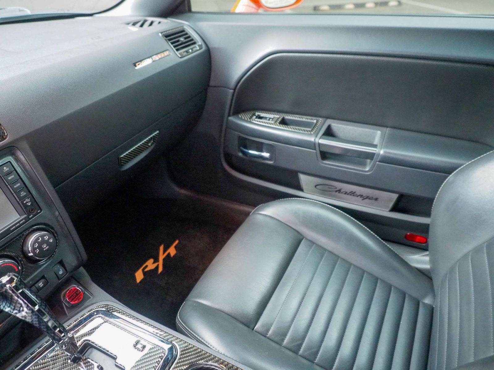 2010 Dodge Challenger 58