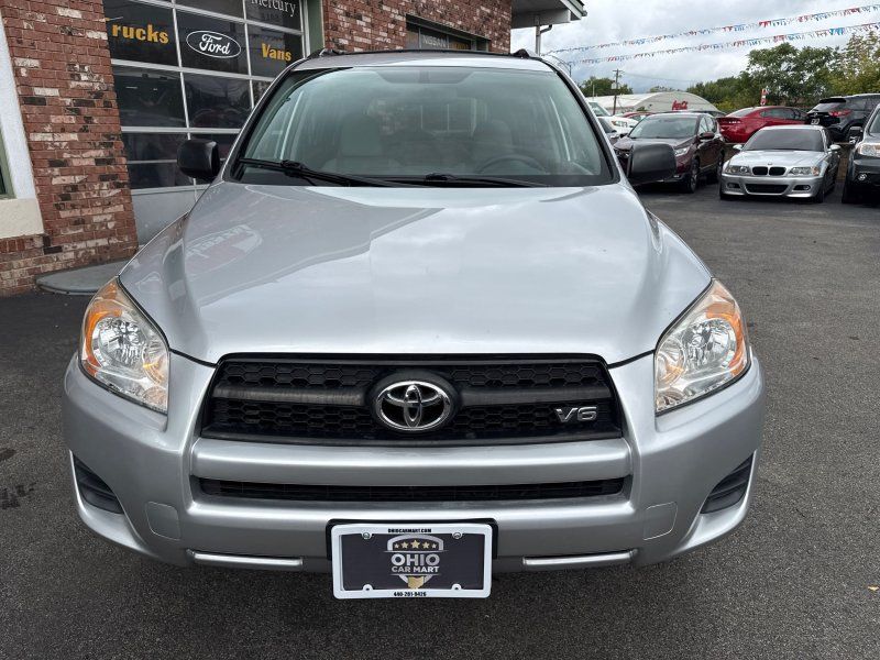 2009 Toyota RAV4 Base photo 2