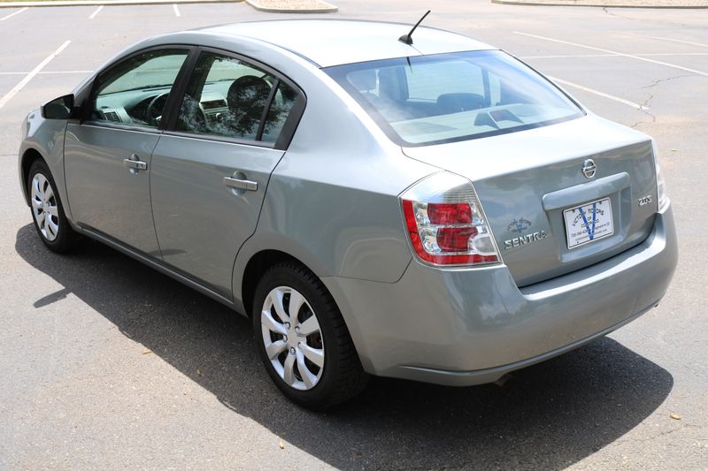 2007 Nissan Sentra Photos